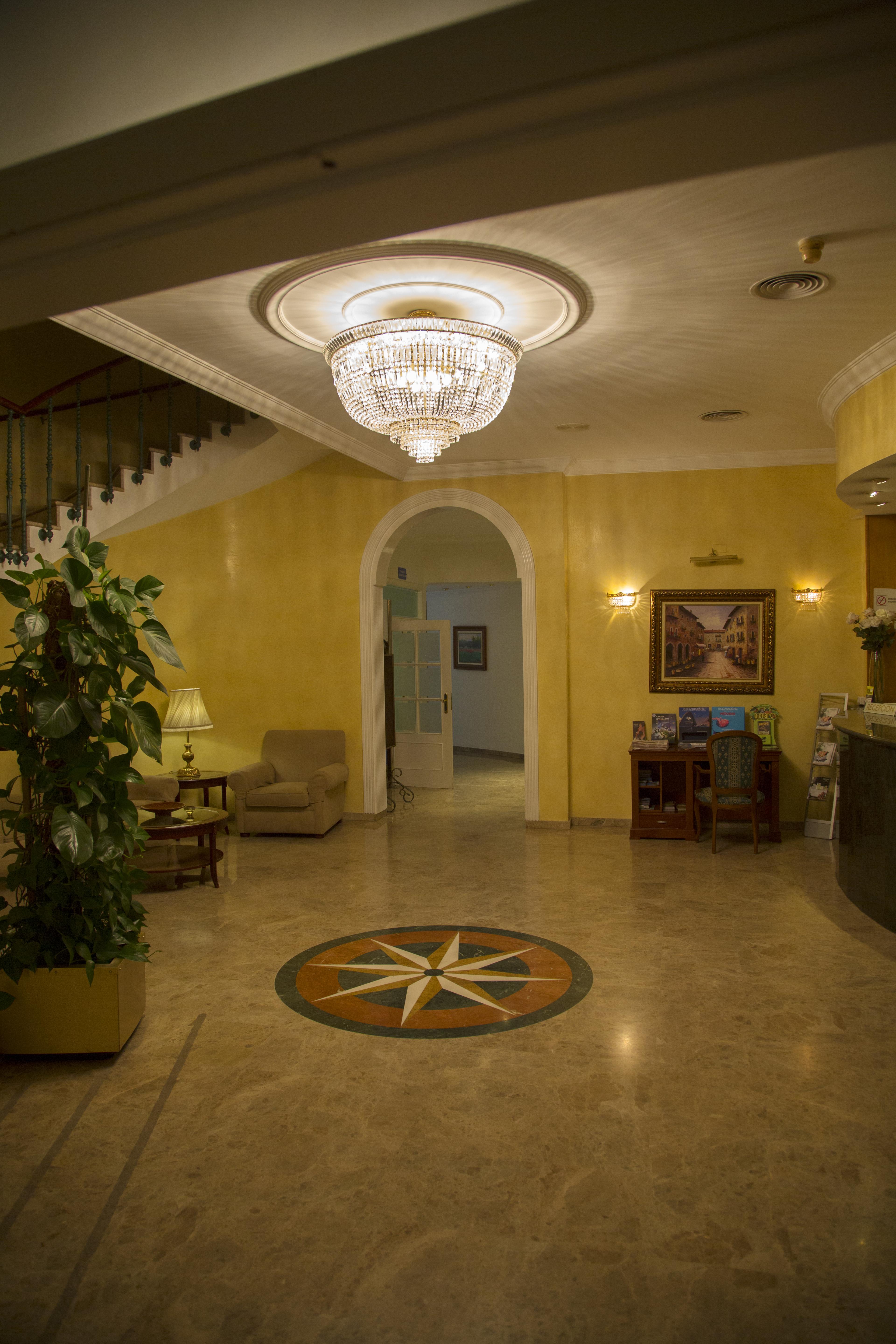 Checkin Valencia Ciscar Hotel Picanya Kültér fotó