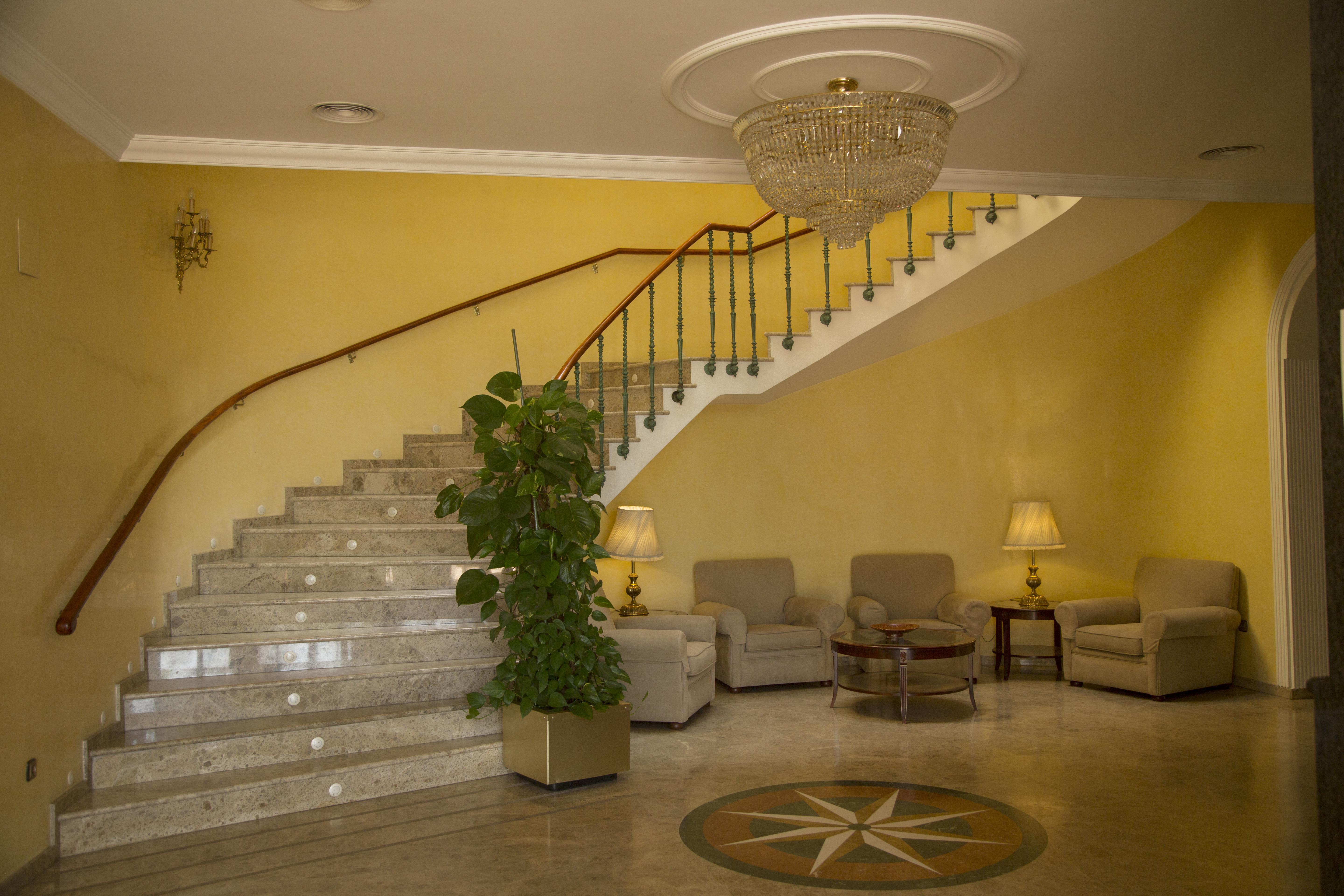 Checkin Valencia Ciscar Hotel Picanya Kültér fotó