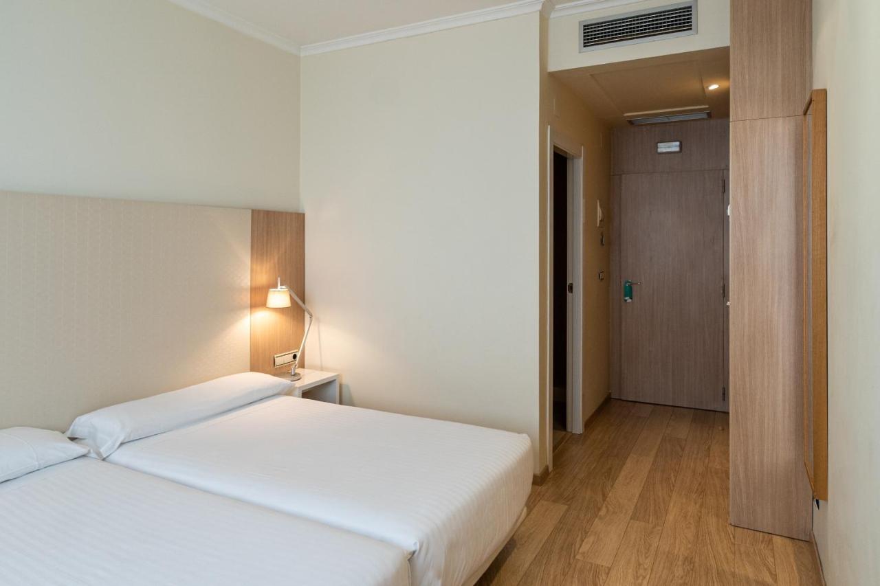 Checkin Valencia Ciscar Hotel Picanya Kültér fotó