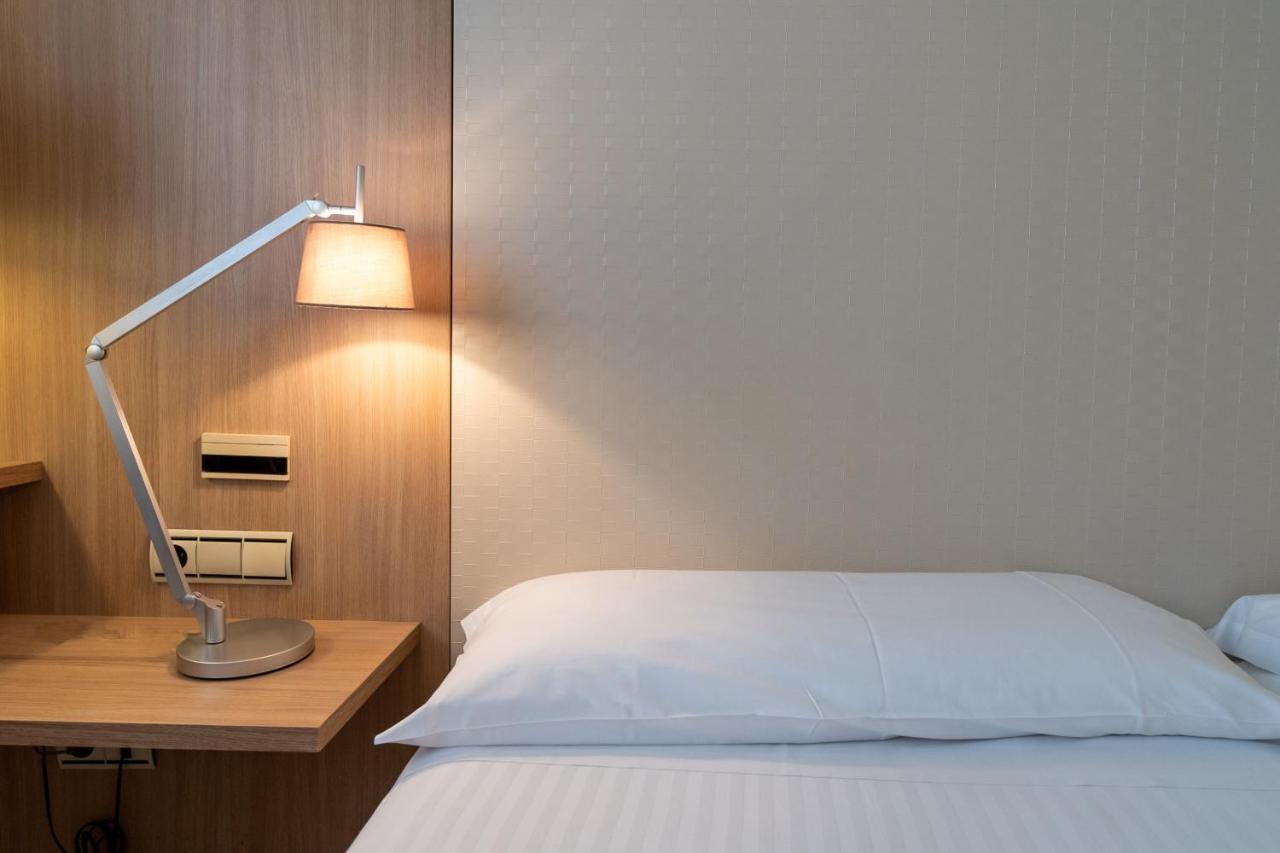Checkin Valencia Ciscar Hotel Picanya Kültér fotó