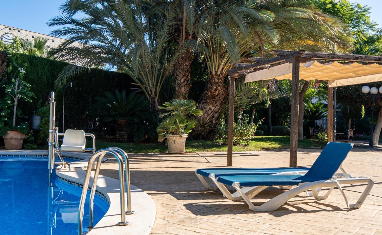 Checkin Valencia Ciscar Hotel Picanya Kültér fotó